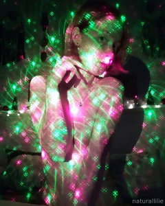 My christmas gifts swarovski necklace and earrings with these gorgeous part 1