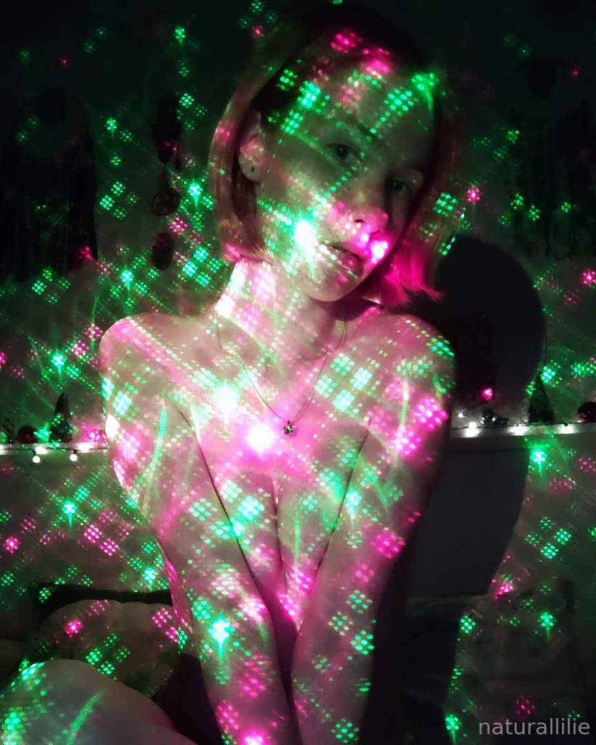 My christmas gifts swarovski necklace and earrings with these gorgeous part 2 