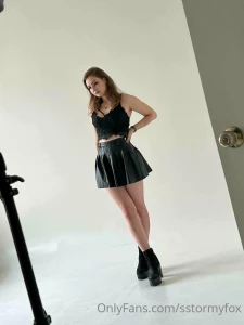 Baby this image will make your dick fountain cum doesn t it suit me