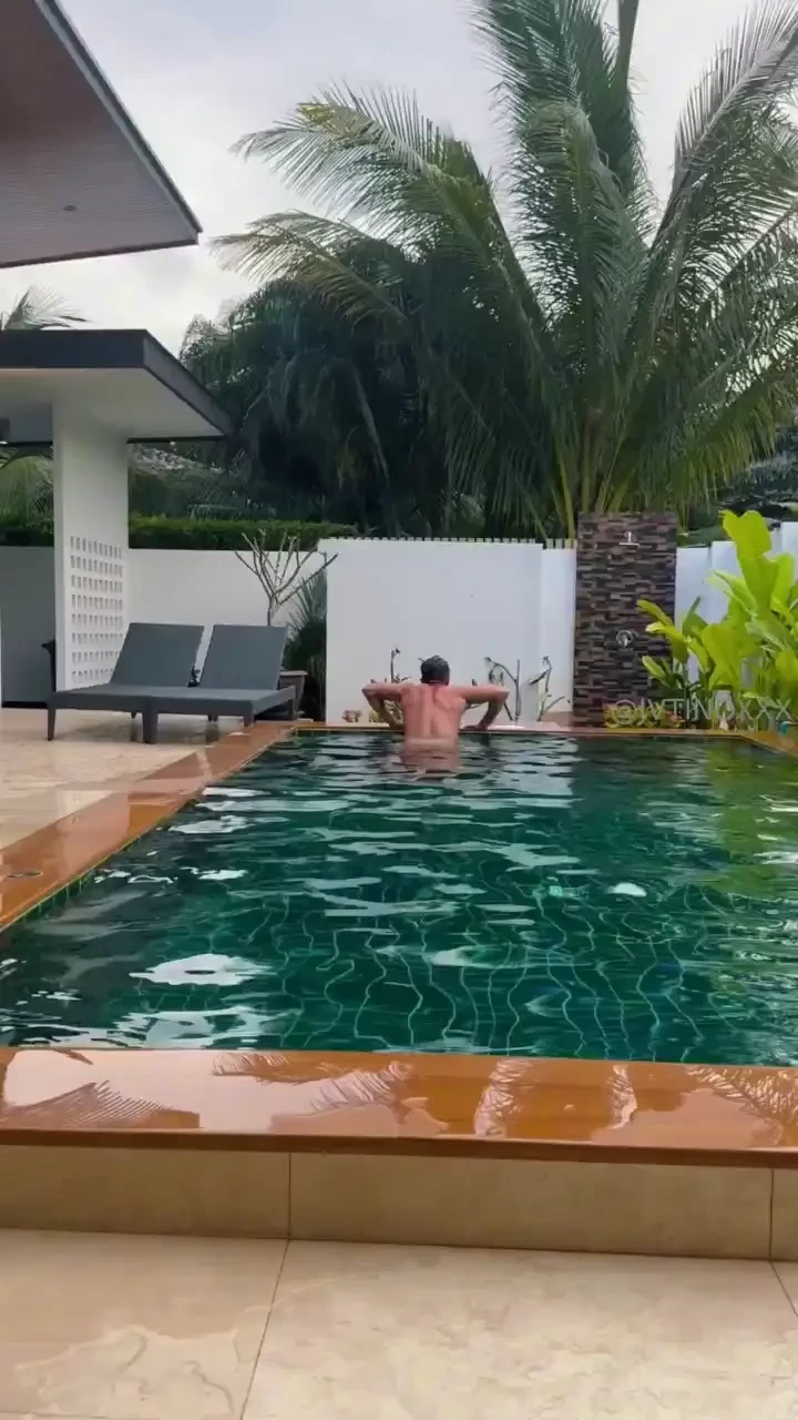 The sun gets me so fucking horny lads this load was massive full video 