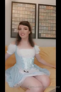 A few dorothy clips