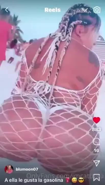 Con esta colombiana qu creen 