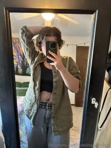 Mirror selfies part 134