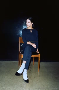 Very graceful in this picture aren t i