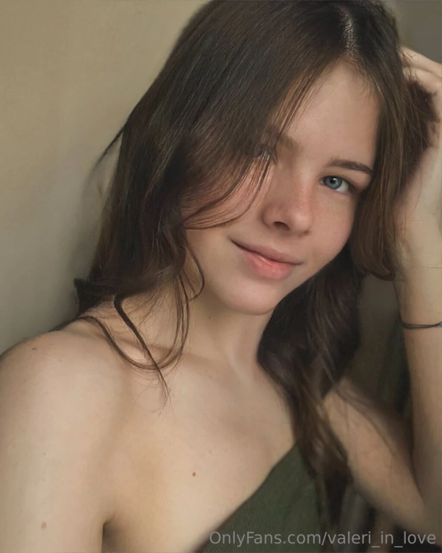 What color are your eyes 