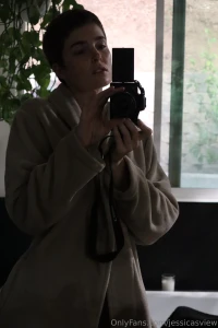 Look stare imagine then come see the rest