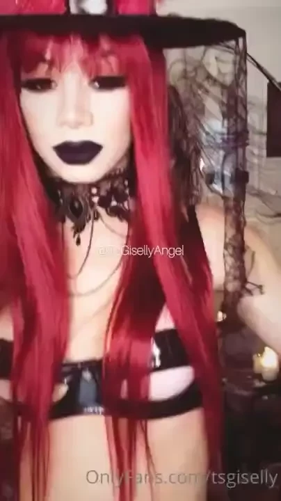 Special halloween hi my angelsss i present to you the naughty lil 