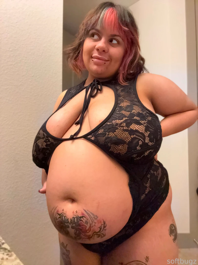 Bug bundle belly chubby bbw babyoil bigtits slowmo part 4 