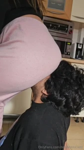 Breaking his face and neck with my ass in my comfy pajamas