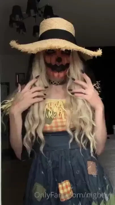Happyyyyy haalloween a wonderful day in honor of which there will be 