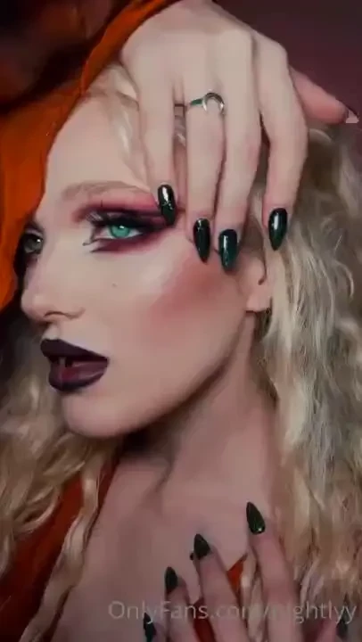 Maaaaaay i bite you ha ha booooo my favorite day is already very soon 