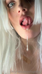 I m a kitty who loves milk