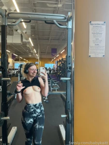 Teasing the gym boys with my boobs part 1