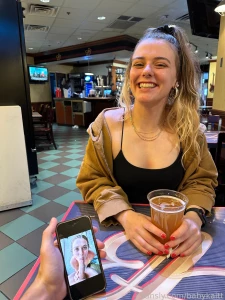 He just wanted to remind me how pretty i am with cock in my mouth part 1