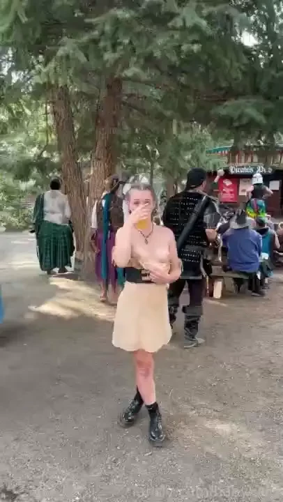 Naughty fun at the renaissance fair 