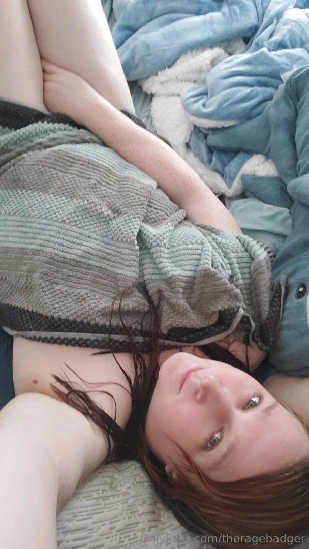 Had to wash my hair after it got messy by messy i mean some cum got in 