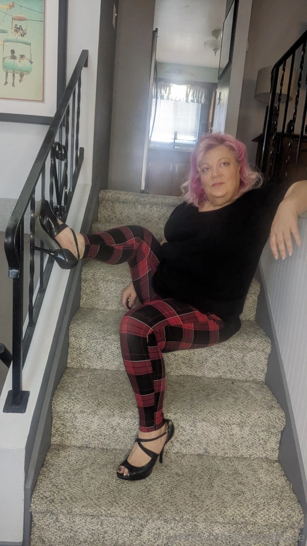On the stairs part 2 