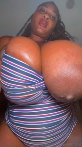 How sexy am i on a scale from 1 to 10 part 3