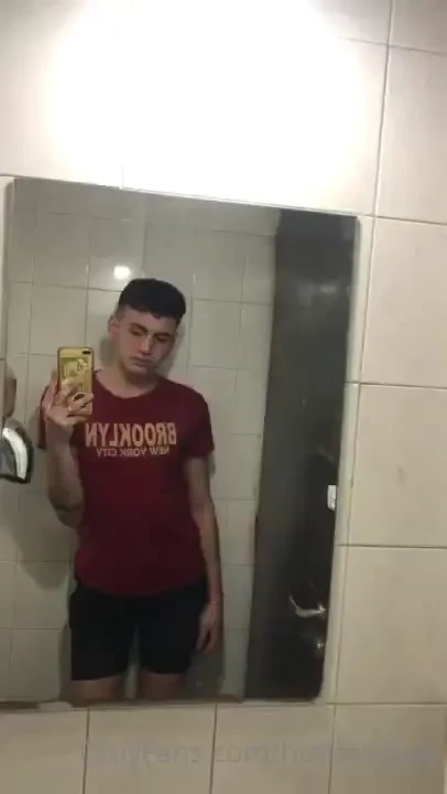 Hotbabyb0y 