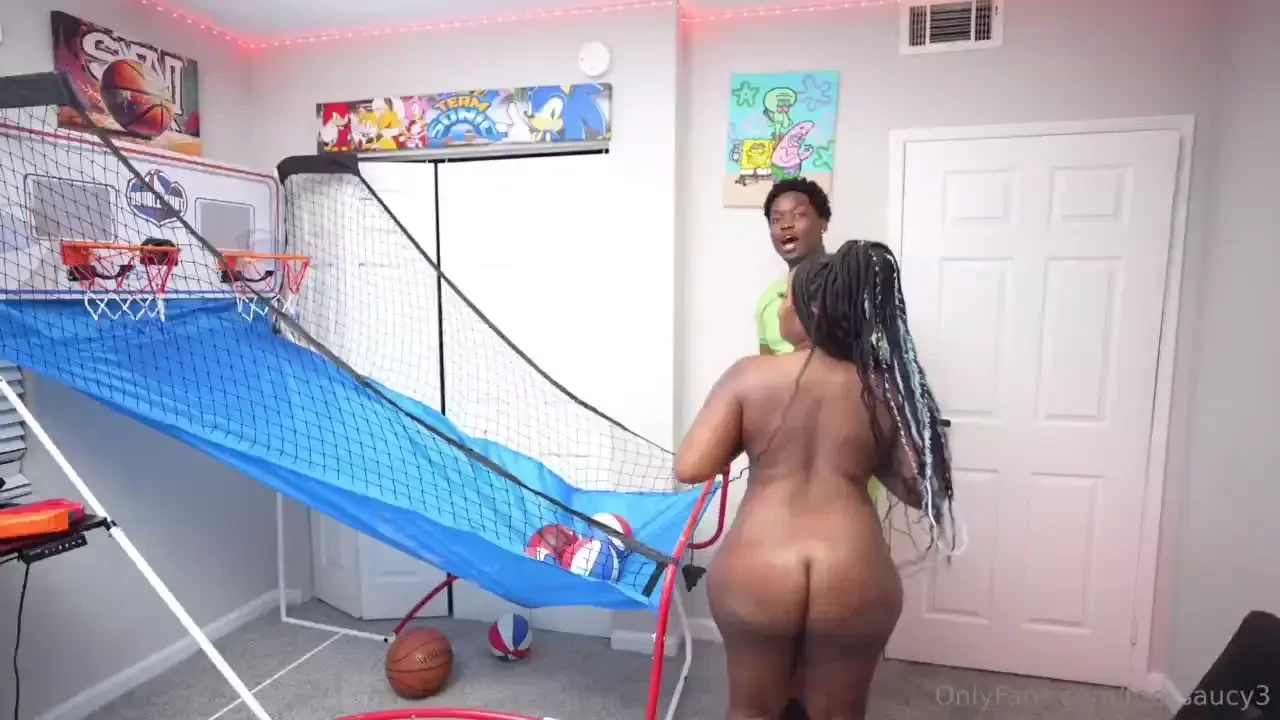 Strip basketball w a bhaddie 