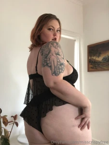 Cute lil full nude set for your viewing pleasure unlock for instant