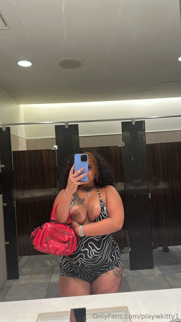 My paid account saw it first go subscribe nathiwap 