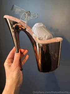 Thinking of what i can film in my new shoesies this week