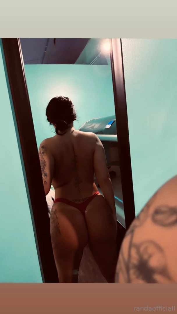 Random pic before my tan 