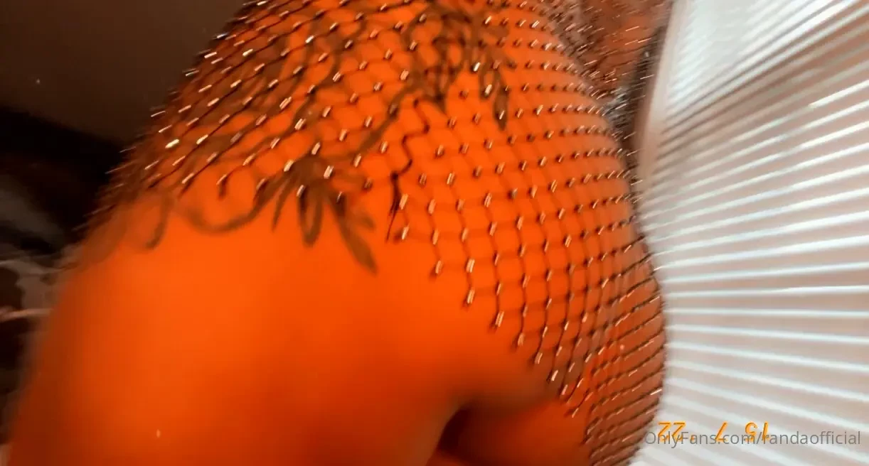 I do live strip videos on snap as well amp can do facetimes 