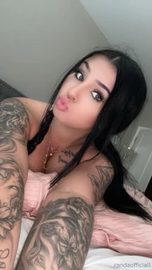 Dick pics make me wet asf