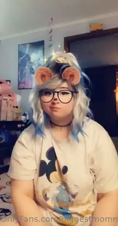 Guys i have a question ass or tiddies let me know what you prefer 