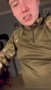 Macro army role-play escaping after becoming massive and destroying