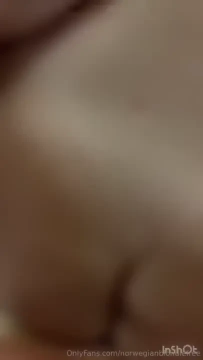 Det er s deilig n r norwegianhunkfree spruter all s den sin over hele 