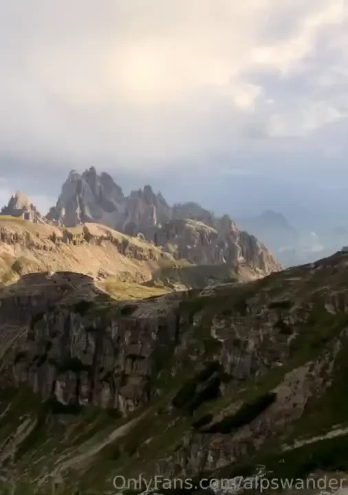 I feel very calm and happy seeing these pictures i took from dolomites 