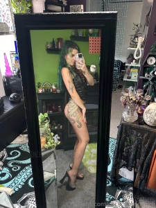 The heels stay on part 37