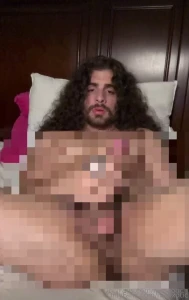 Im jerking off wanna see