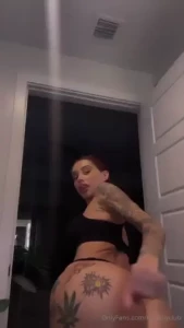 Anybody willing to spank this for me