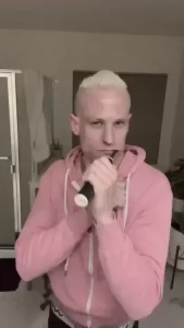 Look anybody can dance it s how you multitask