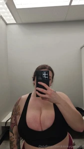More of my h cup titties in this xl sport bra on my main