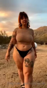I m gonna post another video of me taking a walk in the desert here s