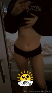 Morning guys replying to all dms today x