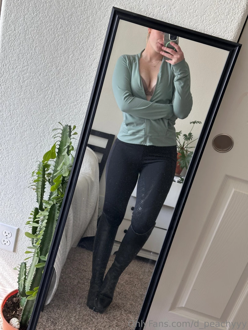 Swipe for a surprise on my way to jumping lessons part 3 