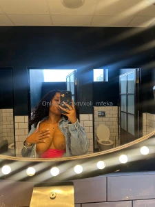 Happy tittytuesday part 70