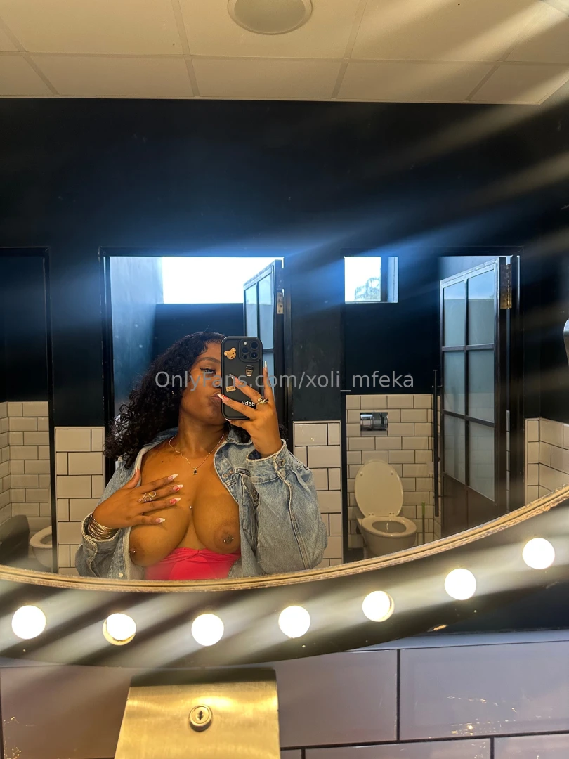 Happy tittytuesday part 68 