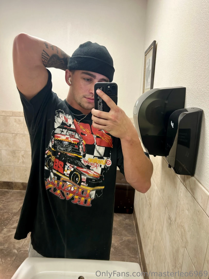 Check those dm s asap next post will be a big bundle 