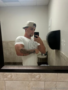 Customzzz in the dm tip for a sweaty surprise