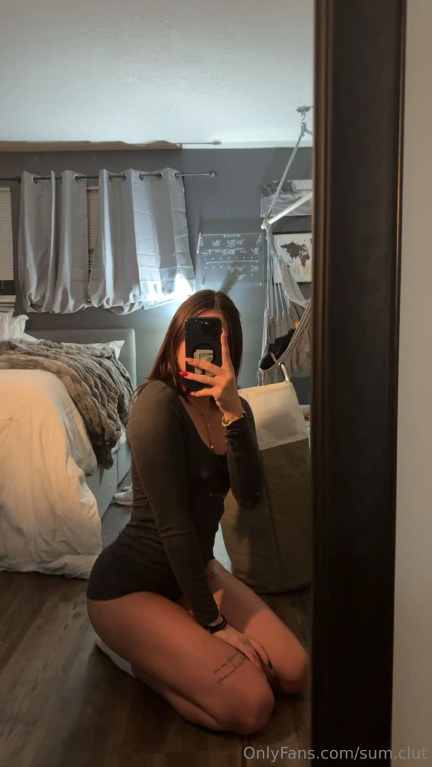 Are you more of an ass tits or face kind of person 