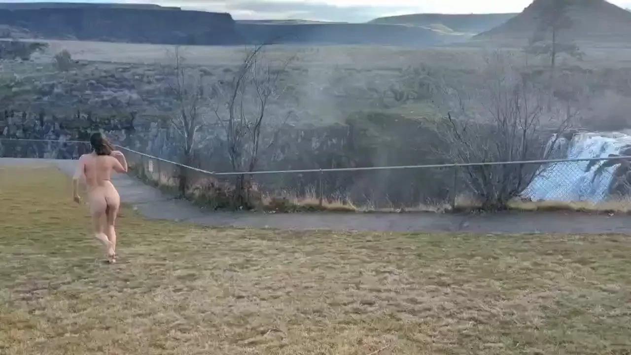 No one was around because it was too damn cold 