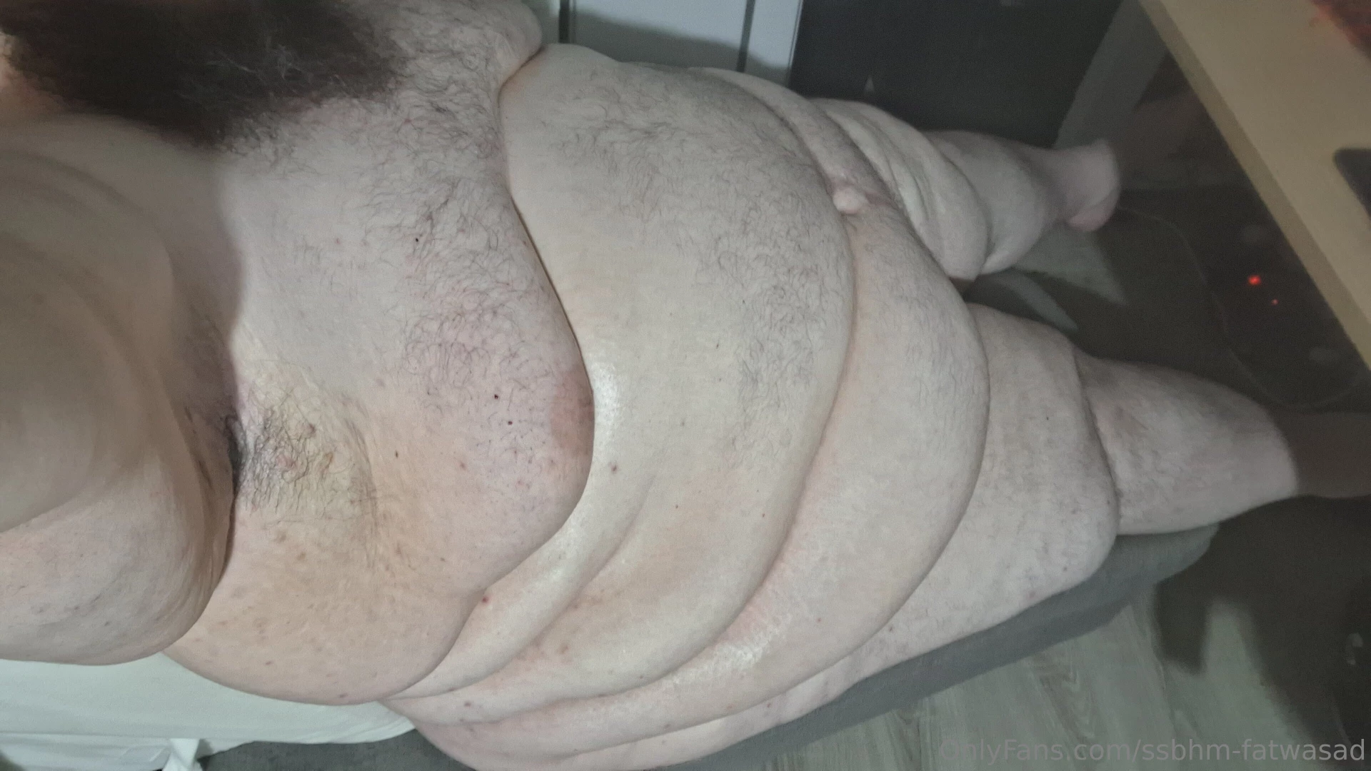 Felt that my butt is getting very soft and i have such a big fatpad part 6 