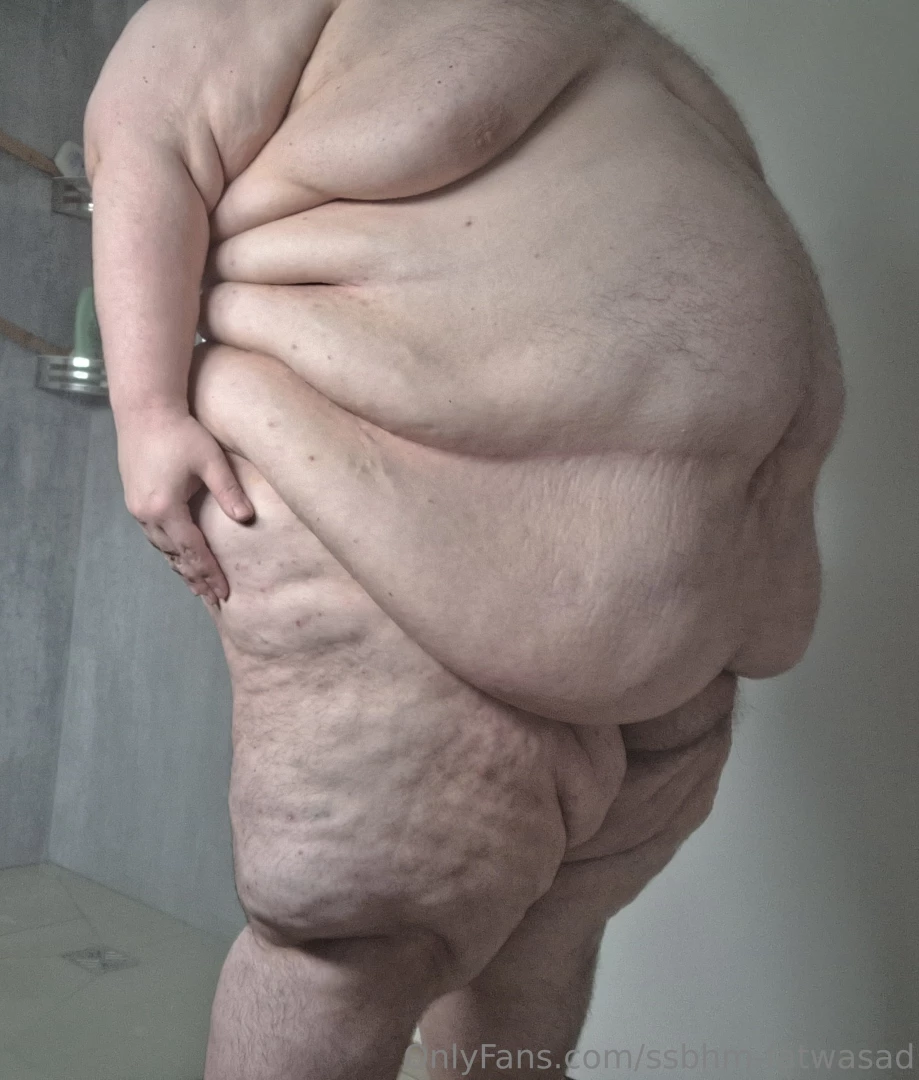 Drinking heavy cream shakes filled up my belly and i can t get enough 